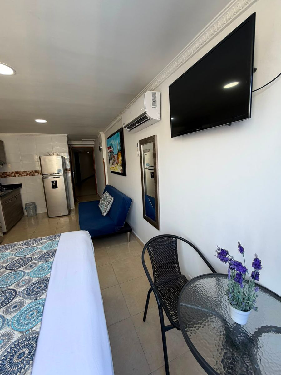 Apartamento Estudio (Loft) – El Laguito, Ctg 3