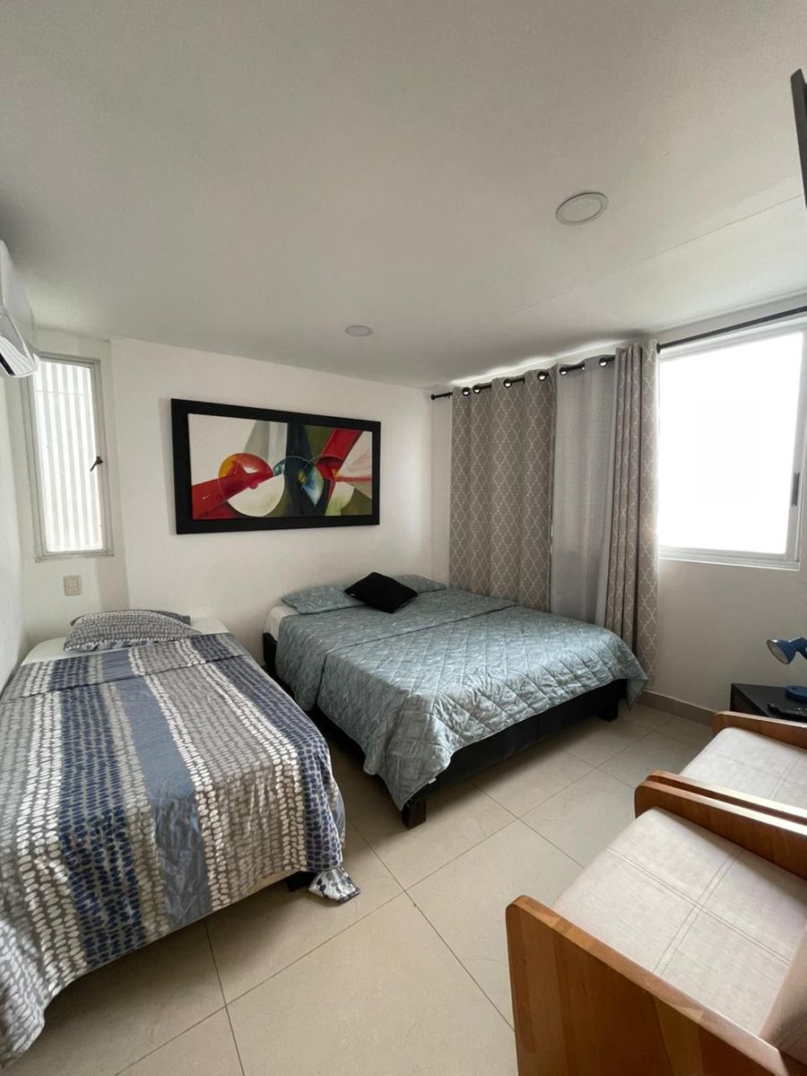 Beachfront Apartments IH 5