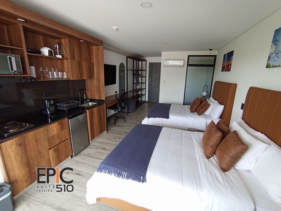 Epic Suite 510 Deluxe Airport 3
