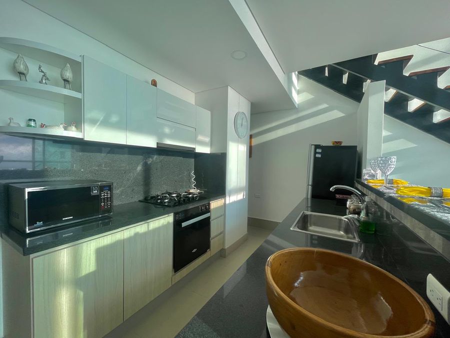 Moderno y lujoso duplex piso 32 Bocagrande 2