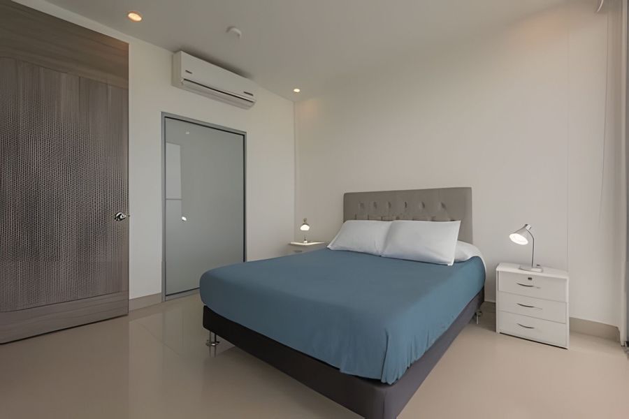 Lujoso Apto de 2 Habitaciones Piso 32- Morros City 3