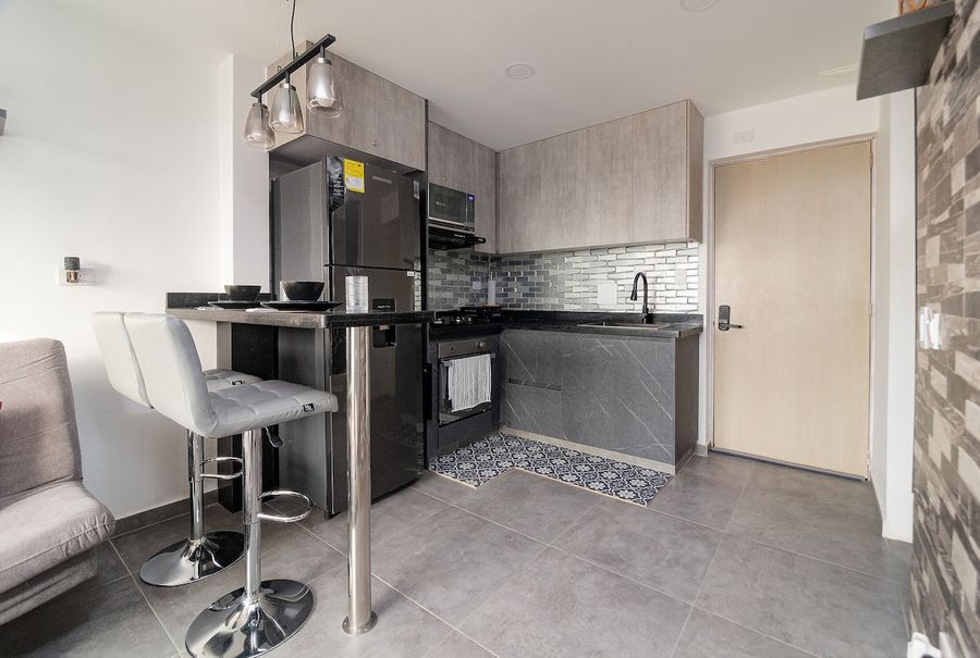 Apartamento moderno con balcón y vista en Torices 5