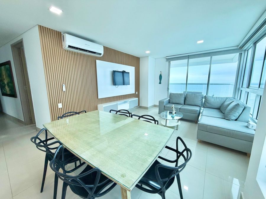 Apartamento de 3 Habitaciones Vista al Mar 2201 3
