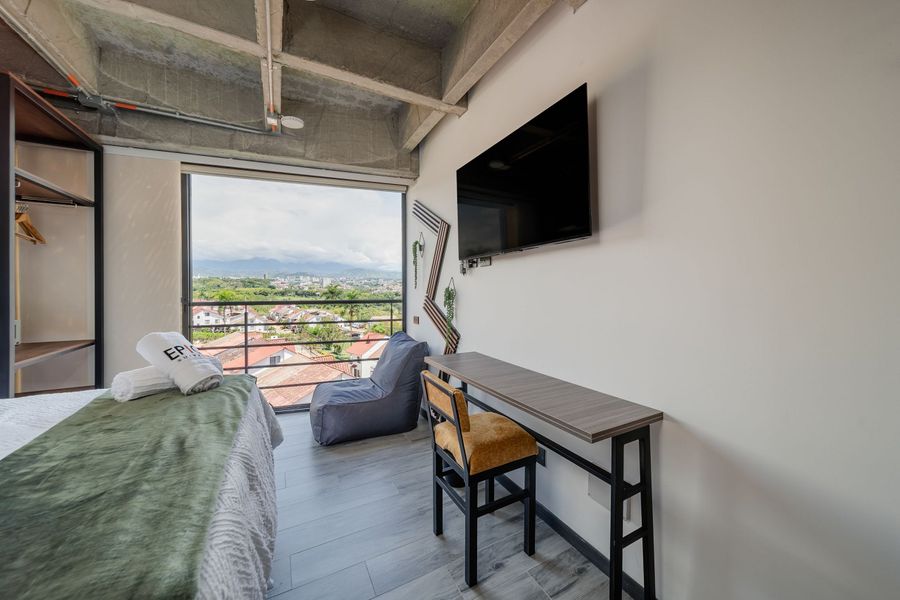 |Ahead| Urbano Loft cerca al aeropuerto + Parking 4