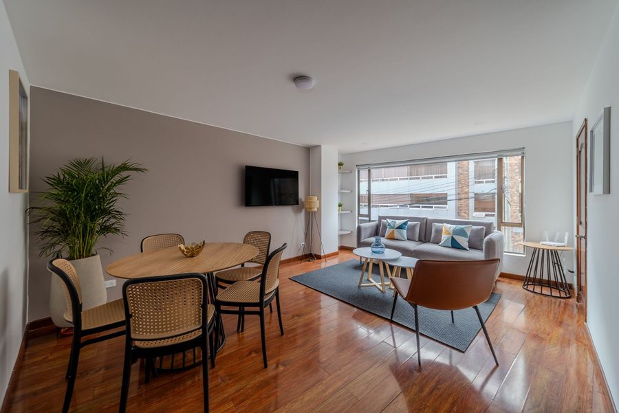 Luminoso 3BR @Distrito comercial + terraza privada 2