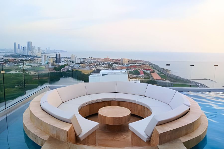Oceanfront Gem by Walled City, Spectacular Views 4