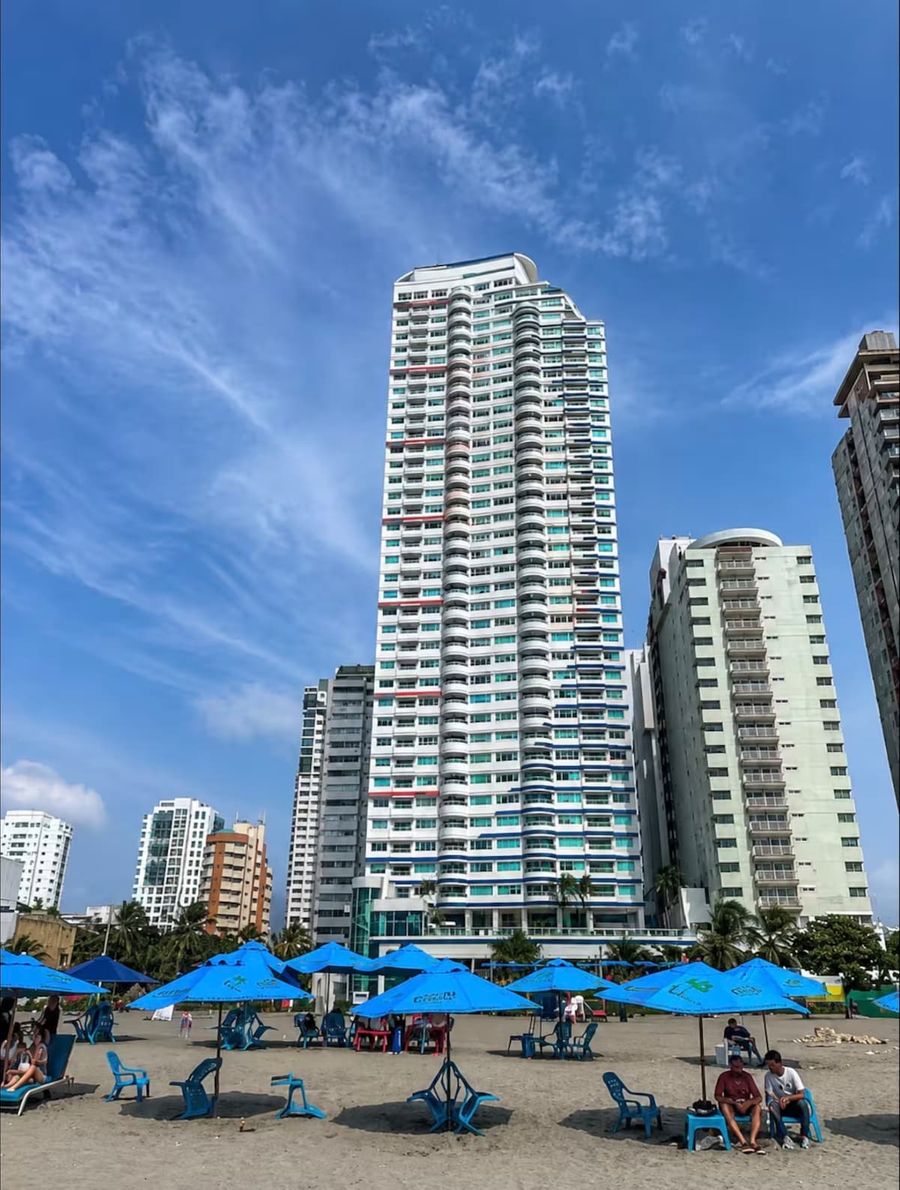 Piso 27 | Balcón con Vista al Mar 2