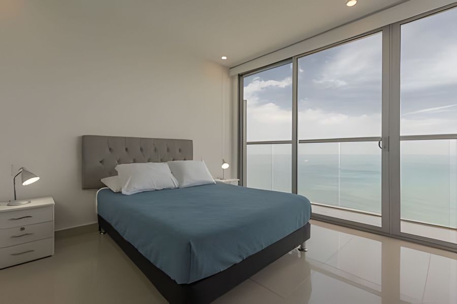 Lujoso Apto de 2 Habitaciones Piso 32- Morros City 5