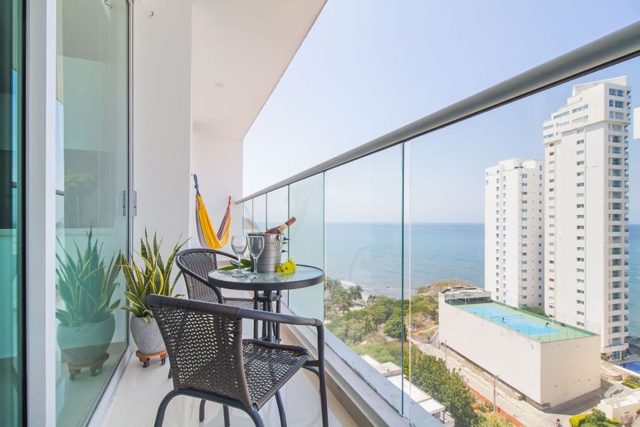 Rodadero: vista al mar, piscina, 3 hab, 10 pers