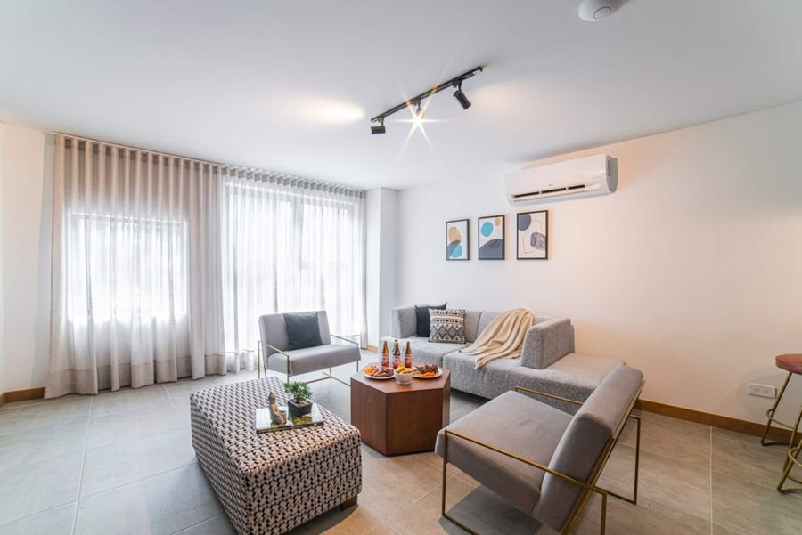 E201 • Precioso apartamento de 2 dormitorios, aire acondicionado, wifi • Ubicación perfecta 3