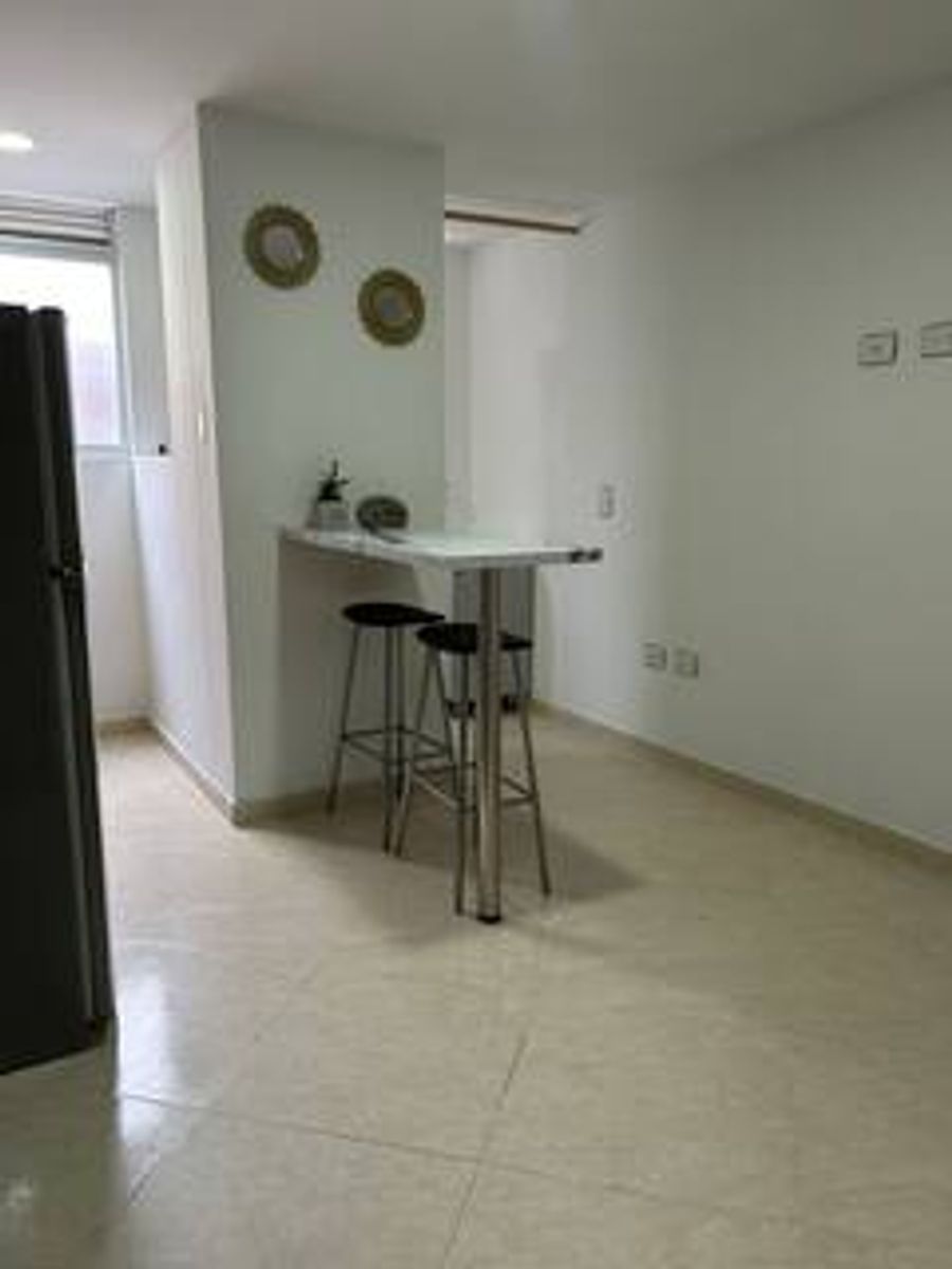 Aparta estudio totalmente amoblado