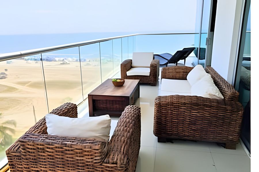 Premium 166 m 2 frente al mar Acceso directo playa