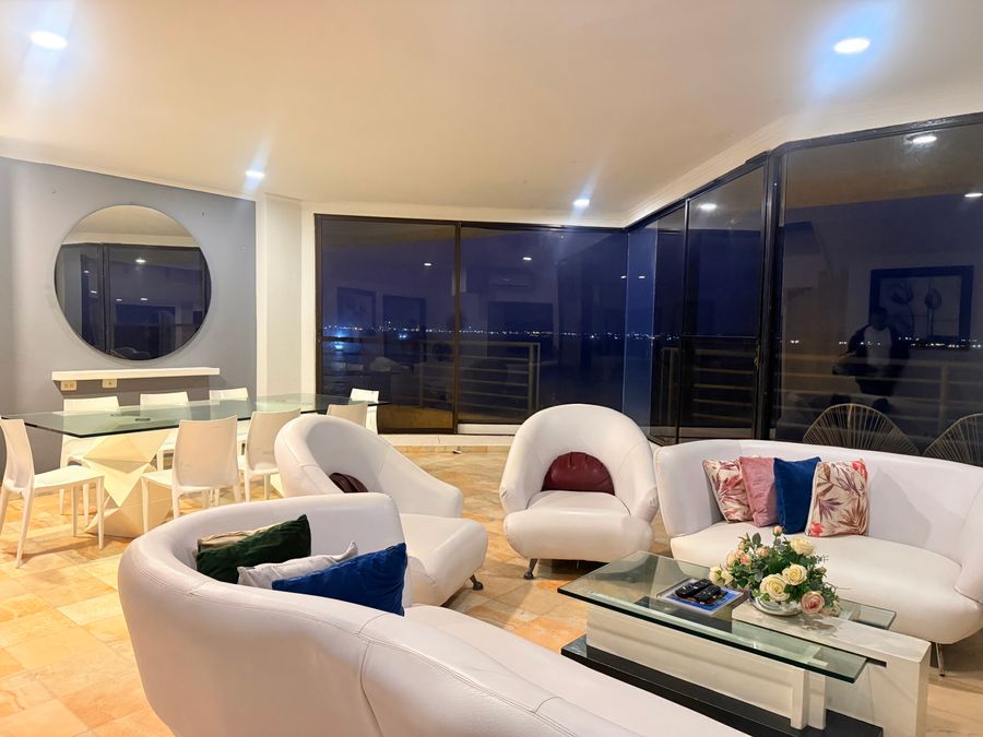 Lodging Apartamento Penthouse con Piscina 4