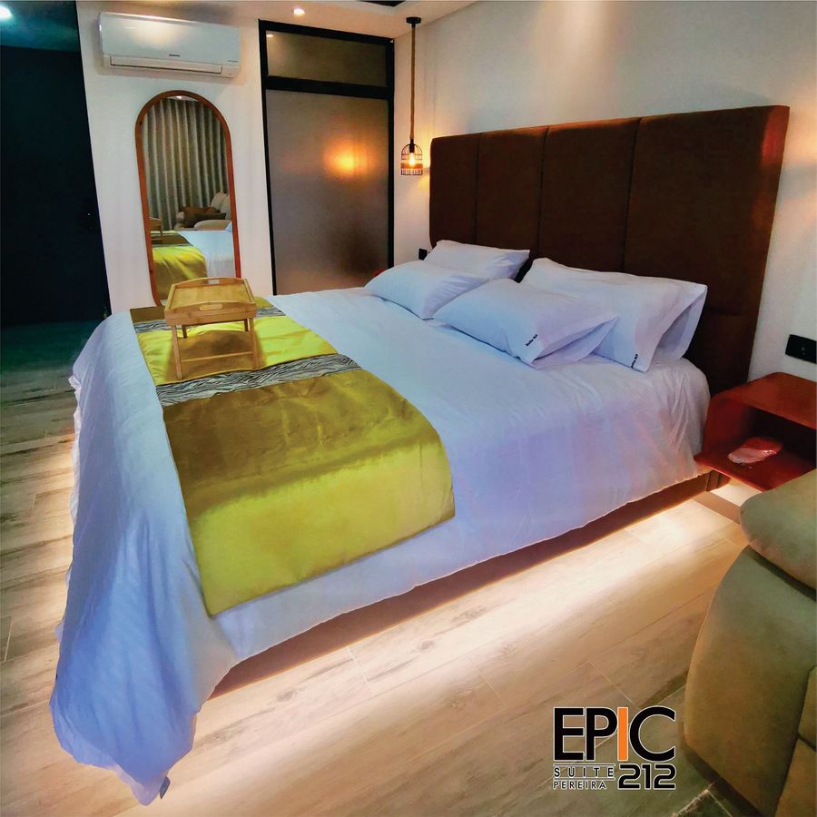 Epic Suite 212 Premium Aeropuerto 5