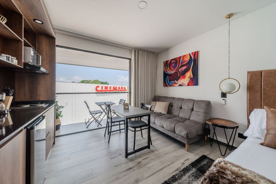 |Ahead| Refinado Loft cerca al aeropuerto con AC 4