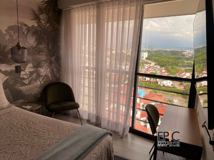 Epic Suite 502 Exclusive Airport 5