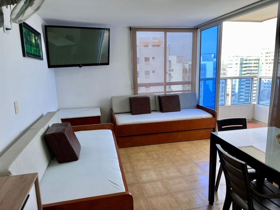 Apto de 1 alcoba con balcón, Laguito - Ctg 4