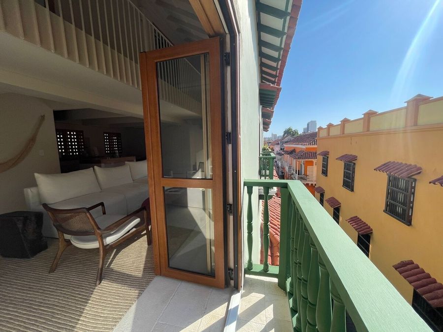 2Br-Design balcones en la ciudad amurallada 2