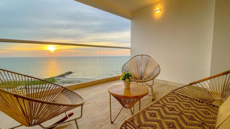 Hermoso Estudio, Vista al Mar, Nuevo