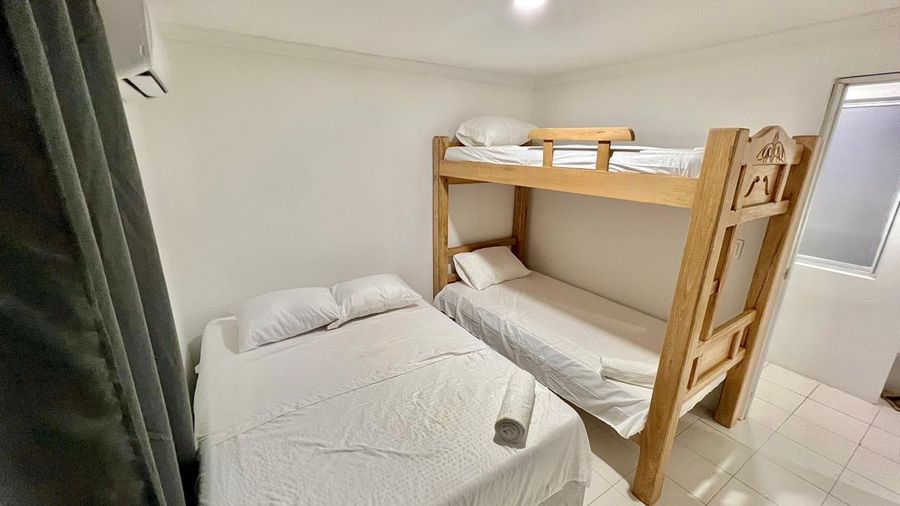 Apartamento en El Laguito vista al Mar   5