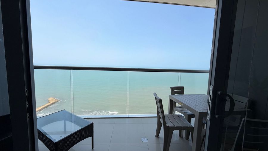 2704 Morros City - Espectacular apto frente al mar 2