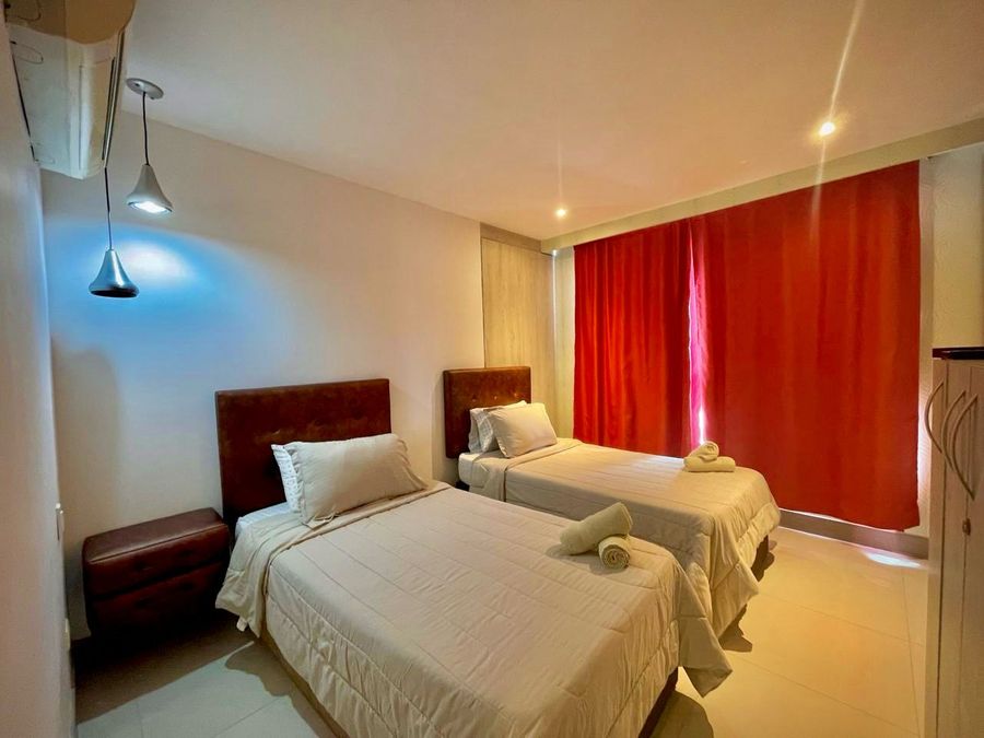 Exclusivo apartamento de 3 habitaciones con vista 2