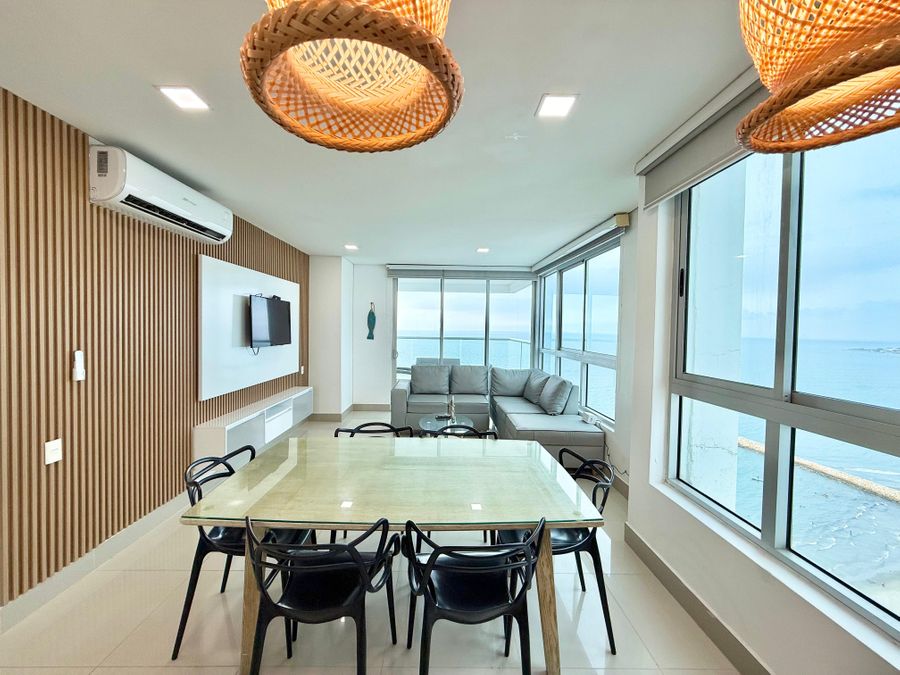 Apartamento de 3 Habitaciones Vista al Mar 2201