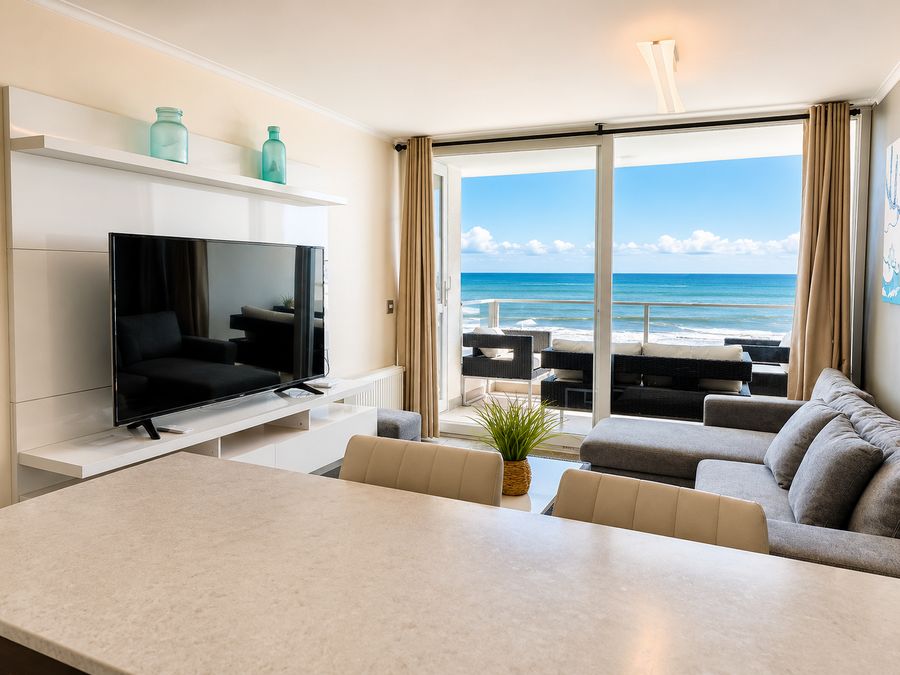 Smart Host Rentals- Escapada Vista al Mar y Laguna 2