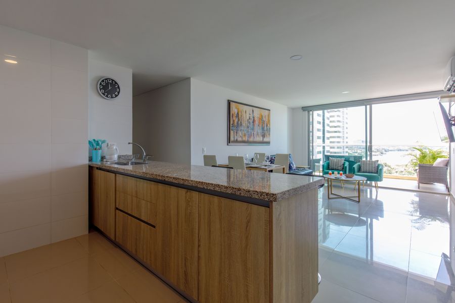 Apto de 3 Habitaciones con Vistas – Marbella 2