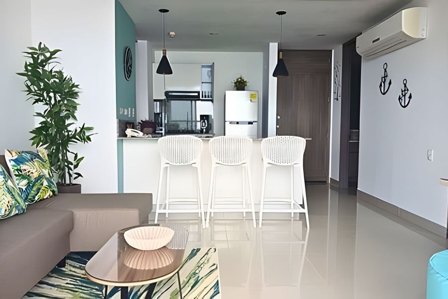 Luxury Escape: Sea, Comfort & Style 2