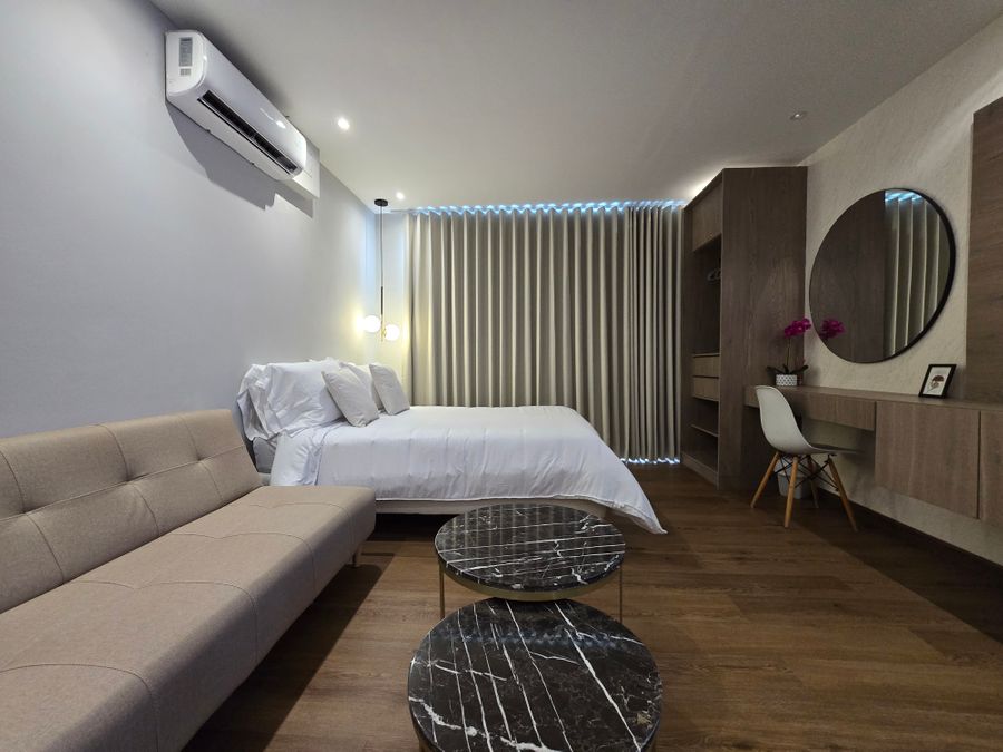 Espectacular suite con balcón cerca a la playa 3