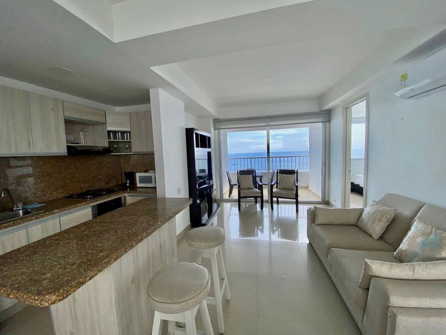 Apartamento de 2 dormitorios con vistas al mar  2