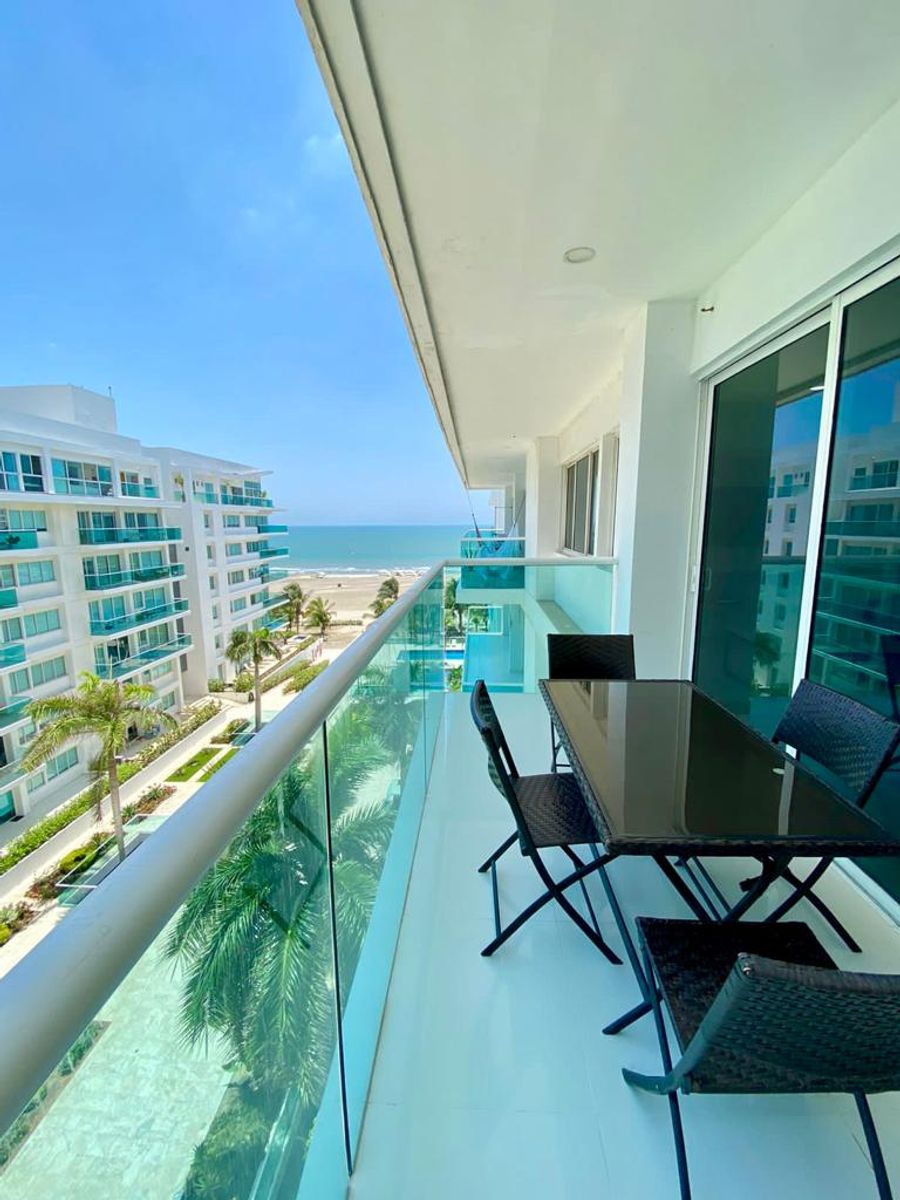 Apartamento de 2 dormitorios con vistas al mar 