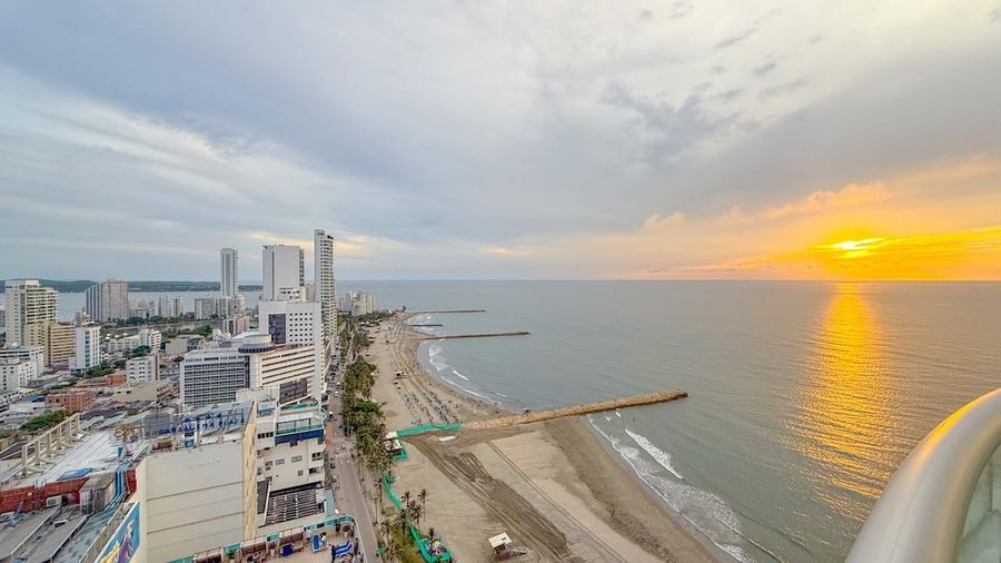 Cartagena - Vista al Mar, 3 Habitaciones.