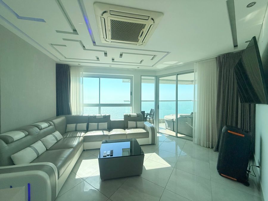 ILLUMINATO 3 Bedroom Guest Friendly  Experience 2