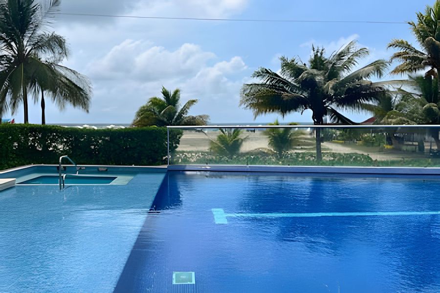 Beachfront Paradise with Pools and Spa 3