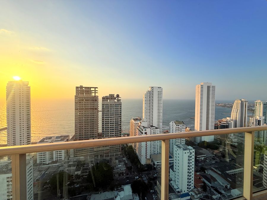 Vista al Mar + Atardeceres Únicos | 2 Hab  2