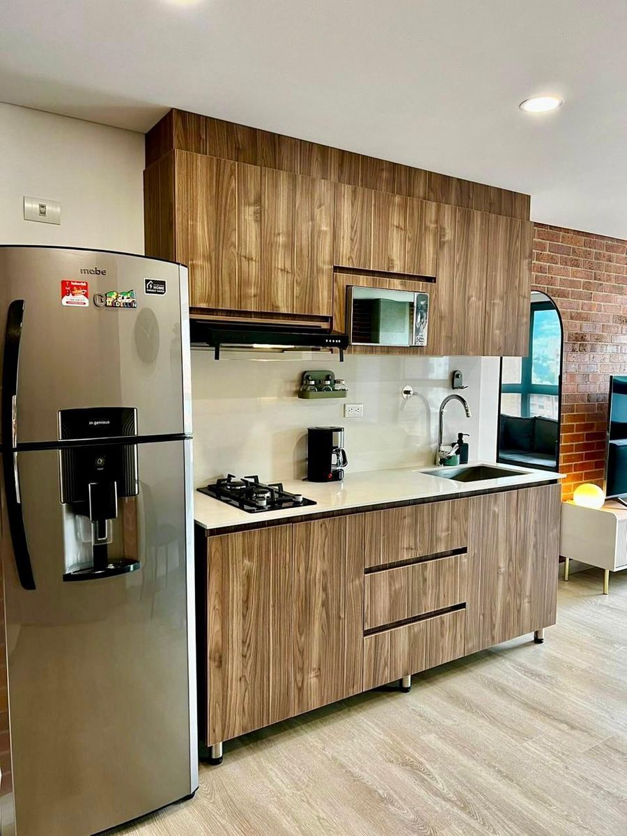 Aparta Estudio (Loft) en Laureles 2