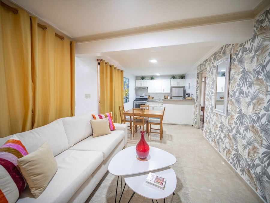 Departamento junto a la alberca en la zona de bares de Sosúa  2