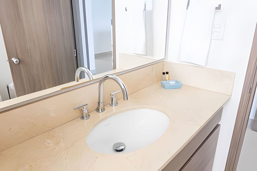Hermoso Apto 2 Hab Piso 11 en Morros City 2