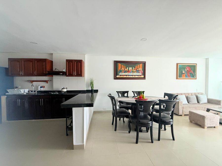 Hermoso Apartamento Familiar Vista al Mar Laguito 3