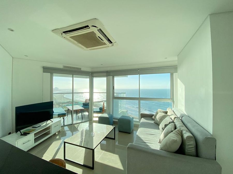 Apartamento fresco y moderno con vistas al mar 3