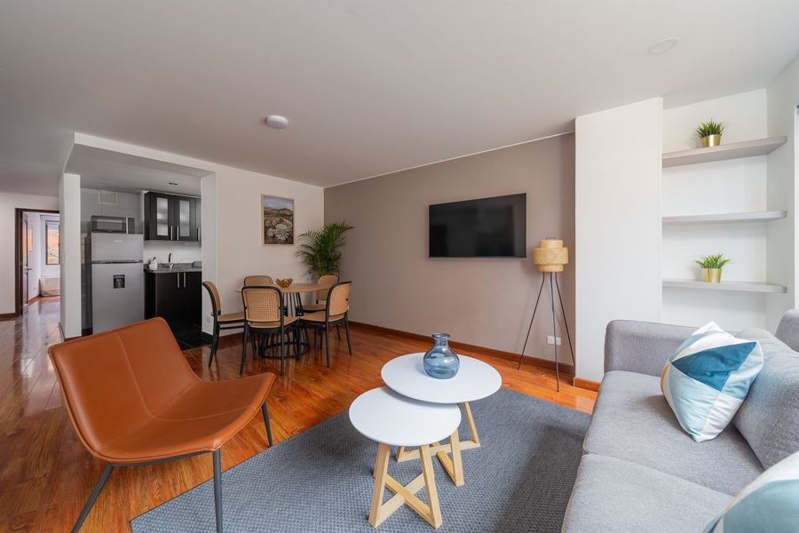Luminoso 3BR @Distrito comercial + terraza privada 3