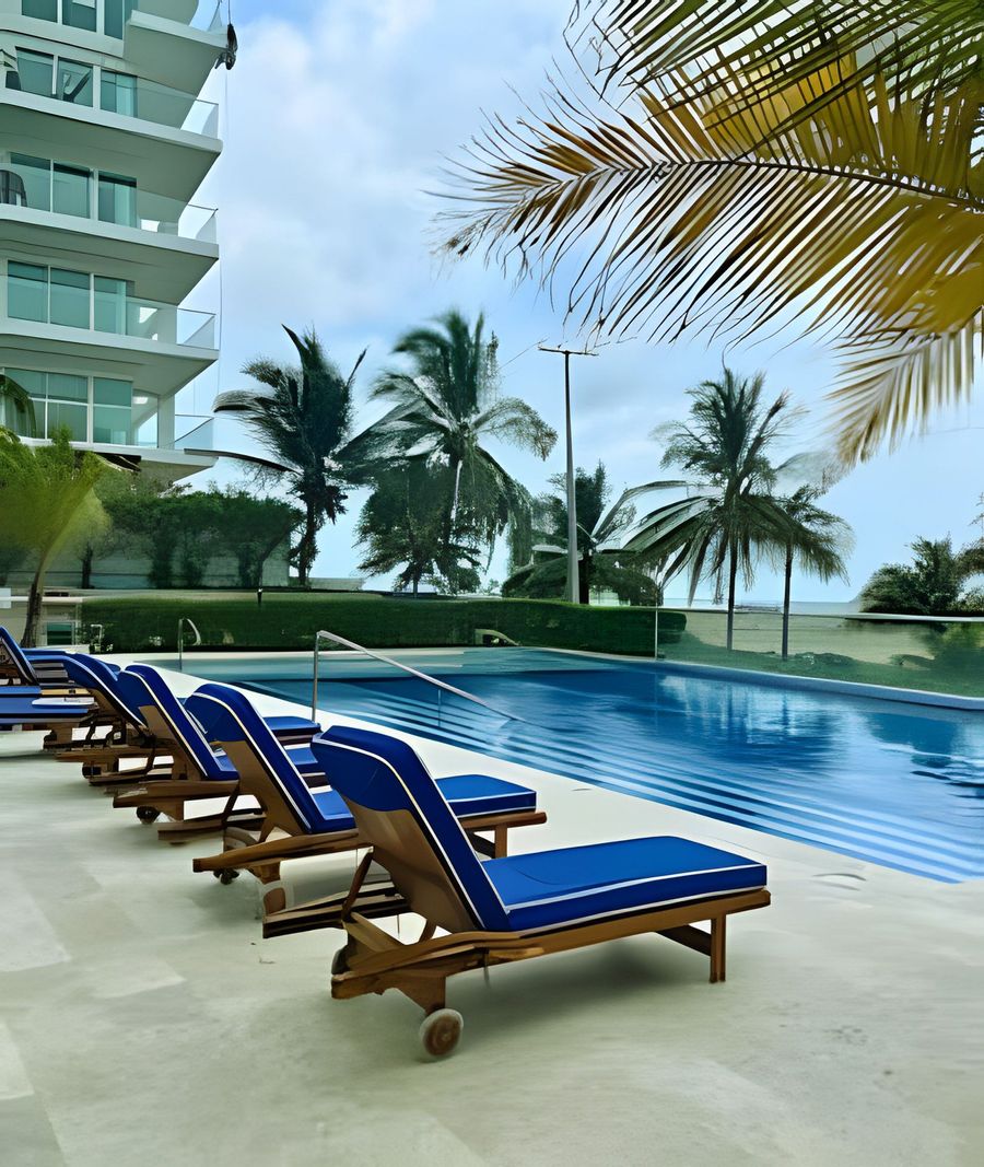 Beachfront Paradise with Pools and Spa 4