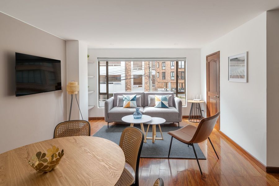 Luminoso 3BR @Distrito comercial + terraza privada 4