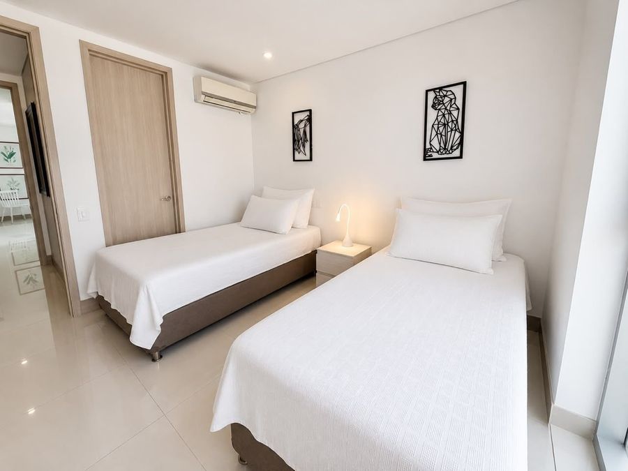 2BR Ocean View- Visitor Friendly 3