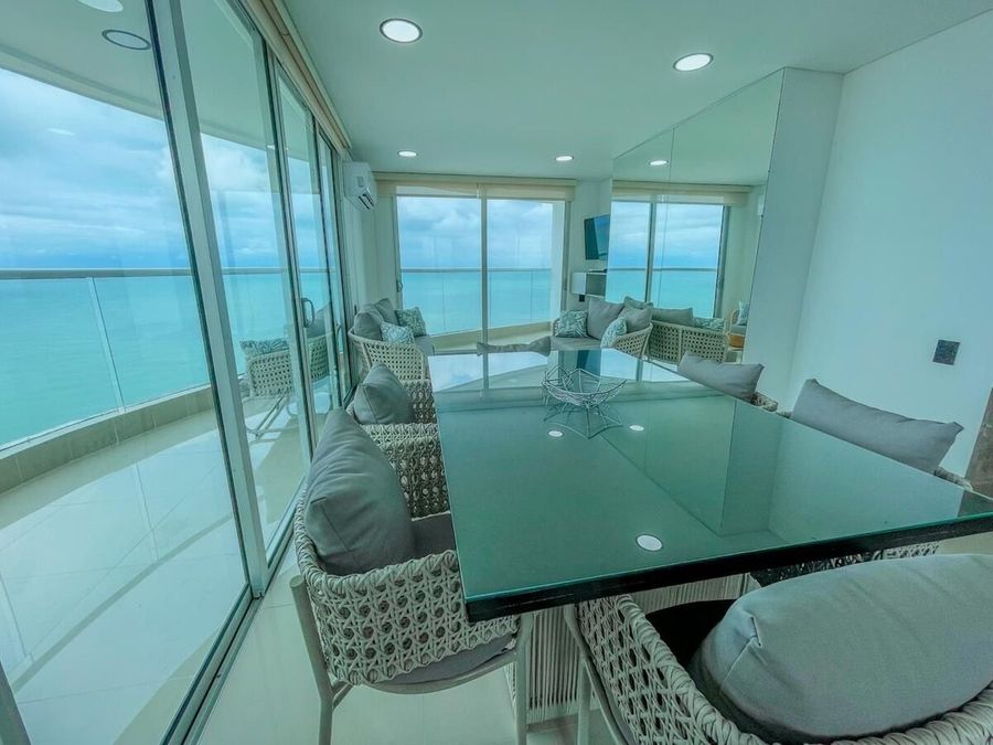 Cartagena, vista al Mar- 3 habitaciones 2