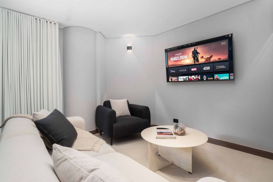 Hygge 501 • 2 dormitorios | 2 baños | Balcón • Cerca de Granada 3
