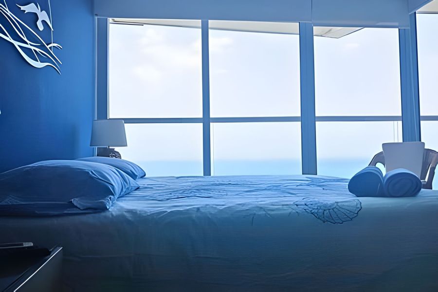 Luxury Escape: Sea, Comfort & Style 2
