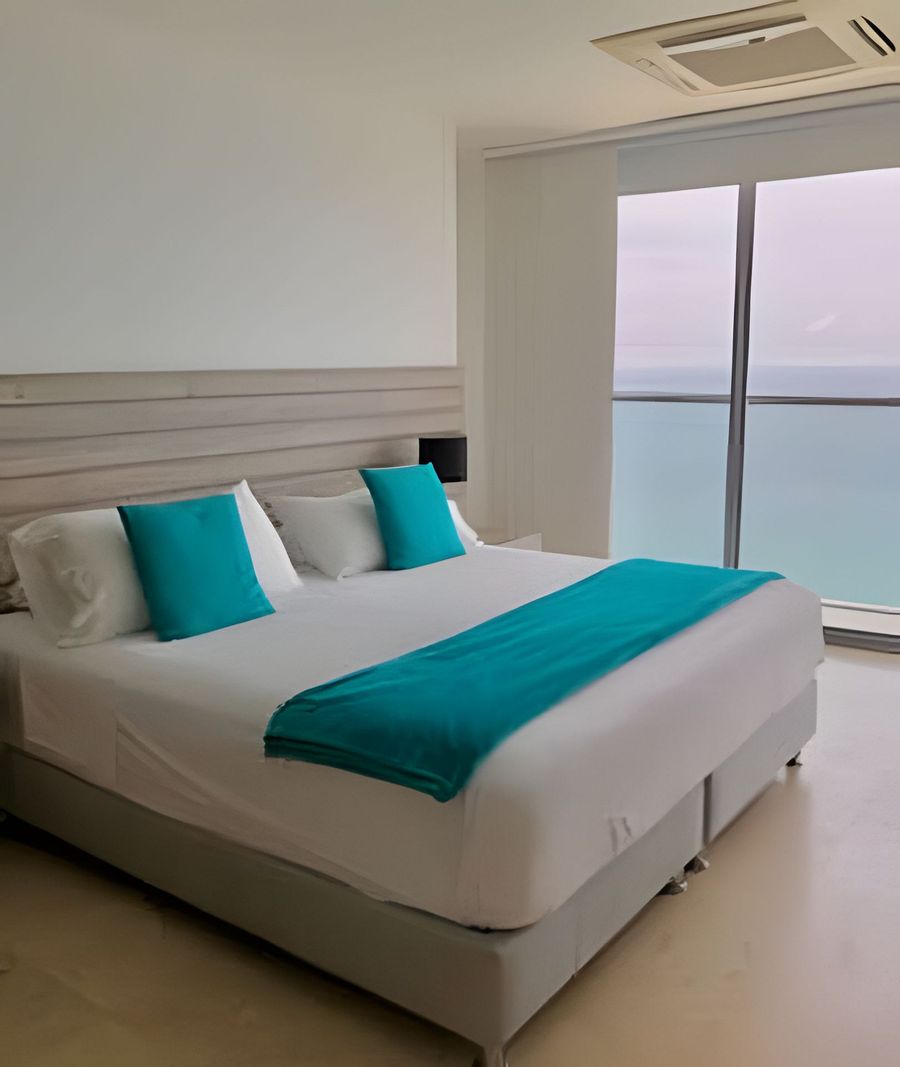 Breathtaking ocean view, central location 4